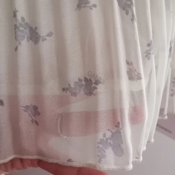 NWT Ganni Pleated Georgette Floral Blouse with Balloon Sleeves 40 EU (8 US) - Picture 9 of 17